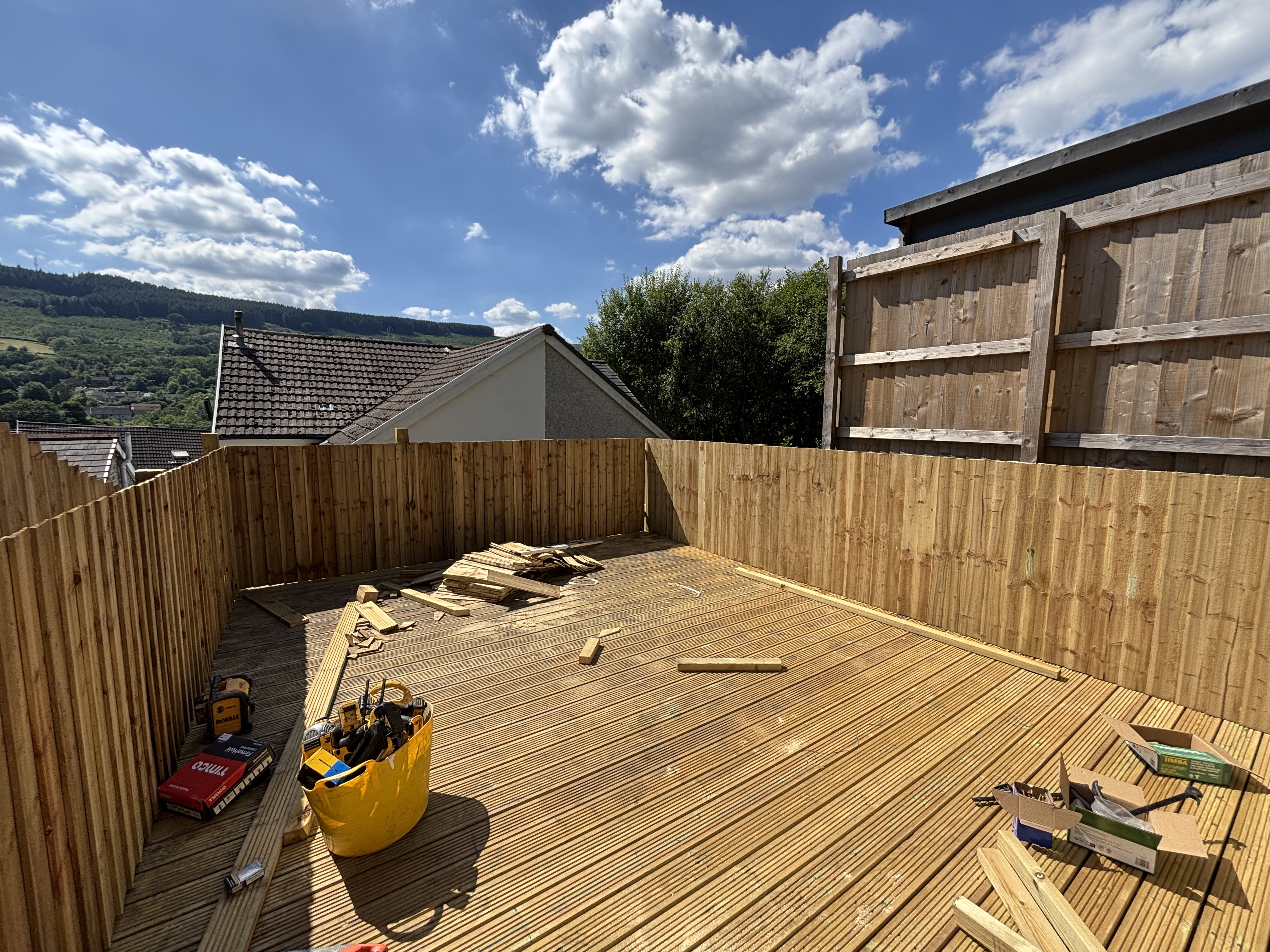 Llwyncelyn Cottages image